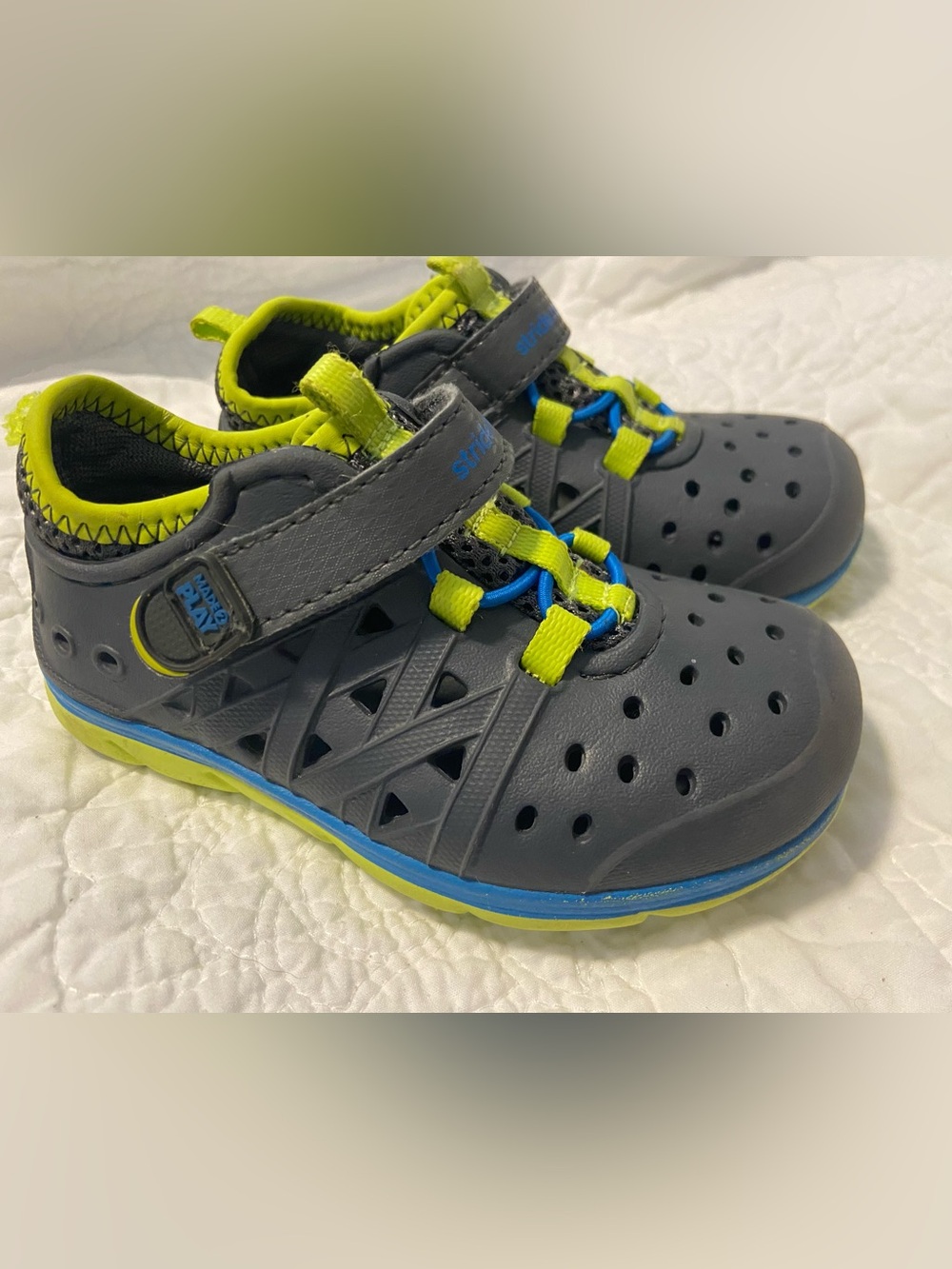 Stride Rite size 7 made 2 play phobian Gray Lime Water / play Shoes for Kids